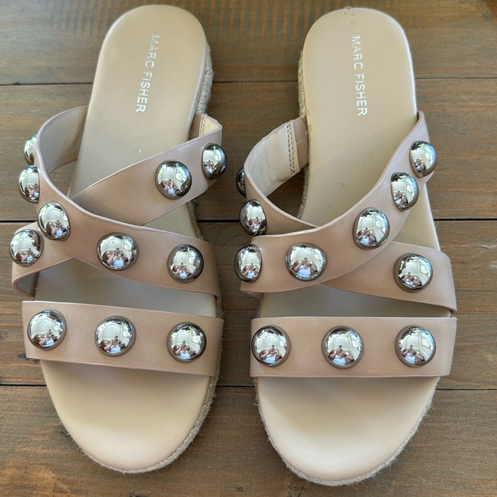MARC FISHER Prisca Ball-Studded Espadrille Sandals size 9